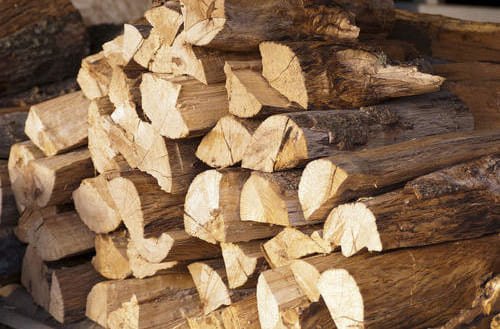 From Splitting to Burning: What Makes Ash Firewood Exceptional